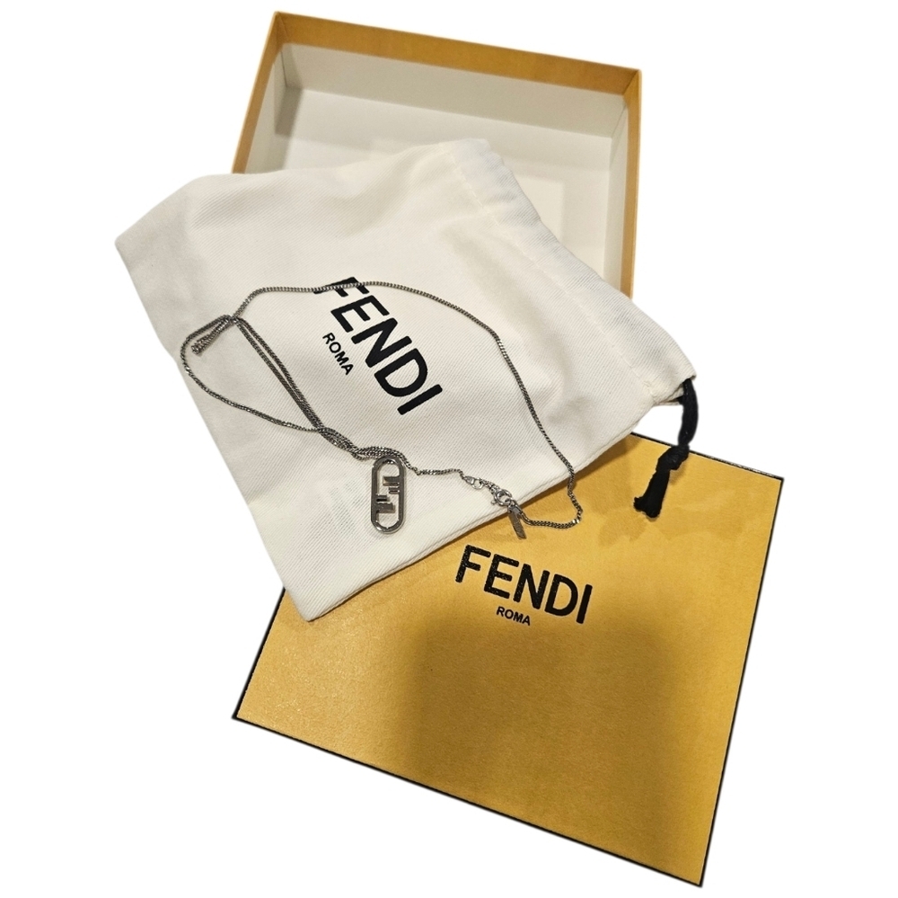 Fendi O'Lock FF Logo Silver Tone Necklace w Box & Dust Bag
